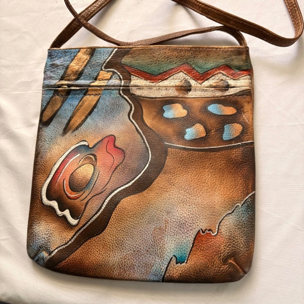 Anuschka Hand Painted Signed Leather Crossbody Bag, Zip closures 9.25" x 10"